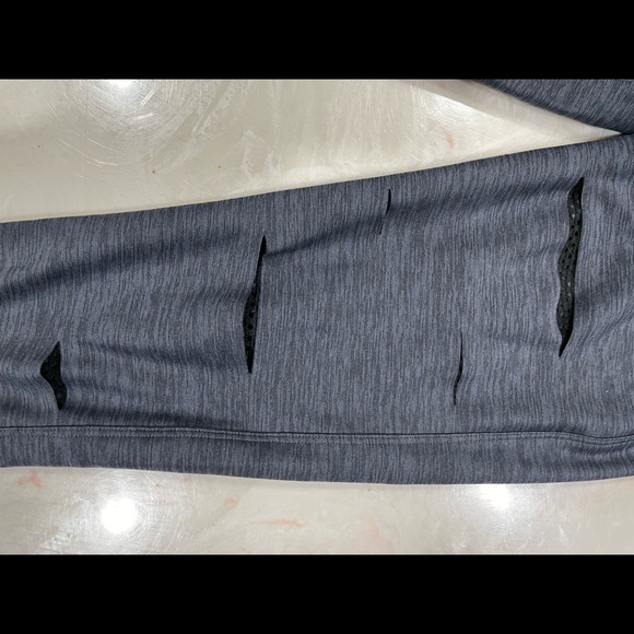 Victoria’s Secret PINK leggings - Picture 7 of 8